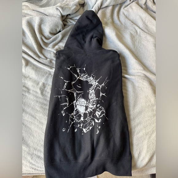Elysium Official - wall breaker hoodie size large - Picture 3 of 3